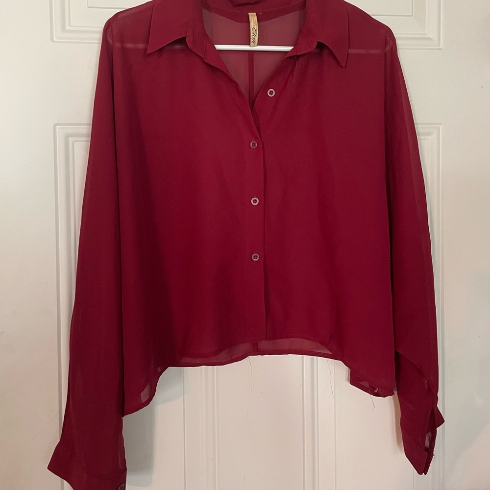Cropped long sleeve dress shirt